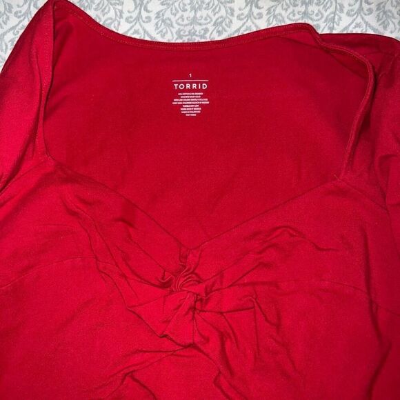 Torrid Foxy Sweetheart Twist Top red long sleeve blouse size 1 XL - Picture 5 of 5